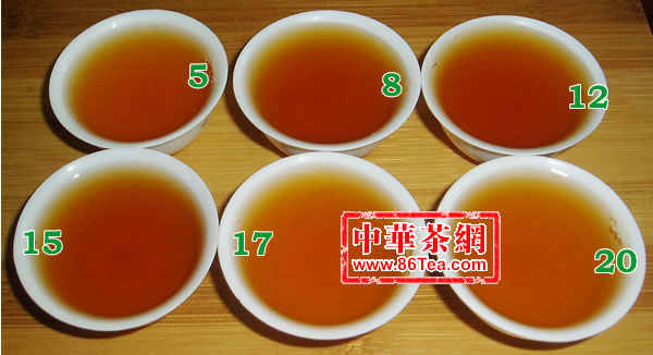 陳年普洱茶 陳年生茶 1999陳年甲級綠印圓茶 357克