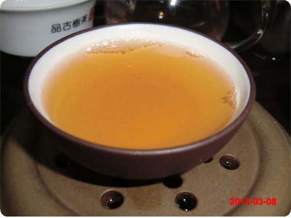 陳年普洱茶 陳年生茶 大益普洱茶-05年8582青饼