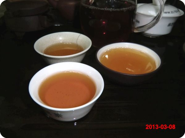 陳年普洱茶 陳年生茶 大益普洱茶-05年8582青饼