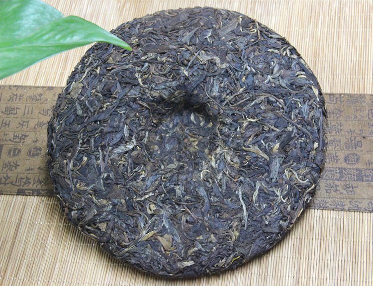 陳年普洱茶 陳年生茶 2007陳年南糯山野生茶 400克 